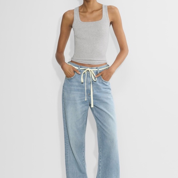 Aritzia 90’s soft low rise baggy denim forum - Picture 2 of 5